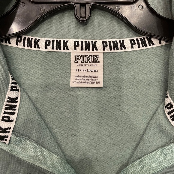 VS Pink - quarter zip sweatshirt - Picture 4 of 6